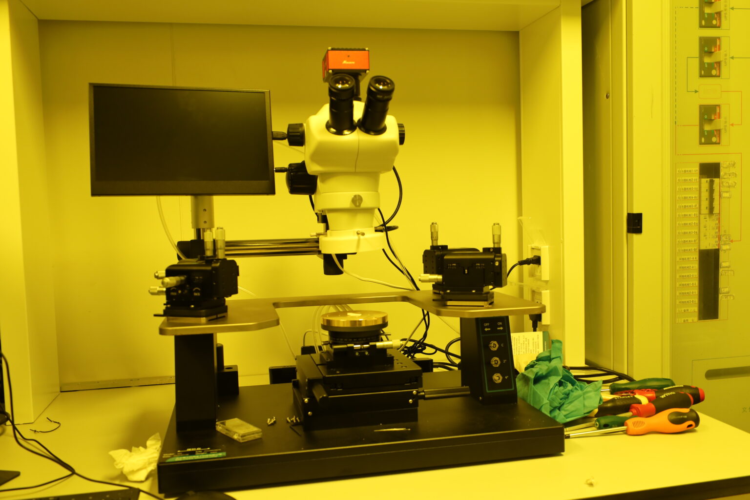 实验设备 – Quantum Optoelectronics
